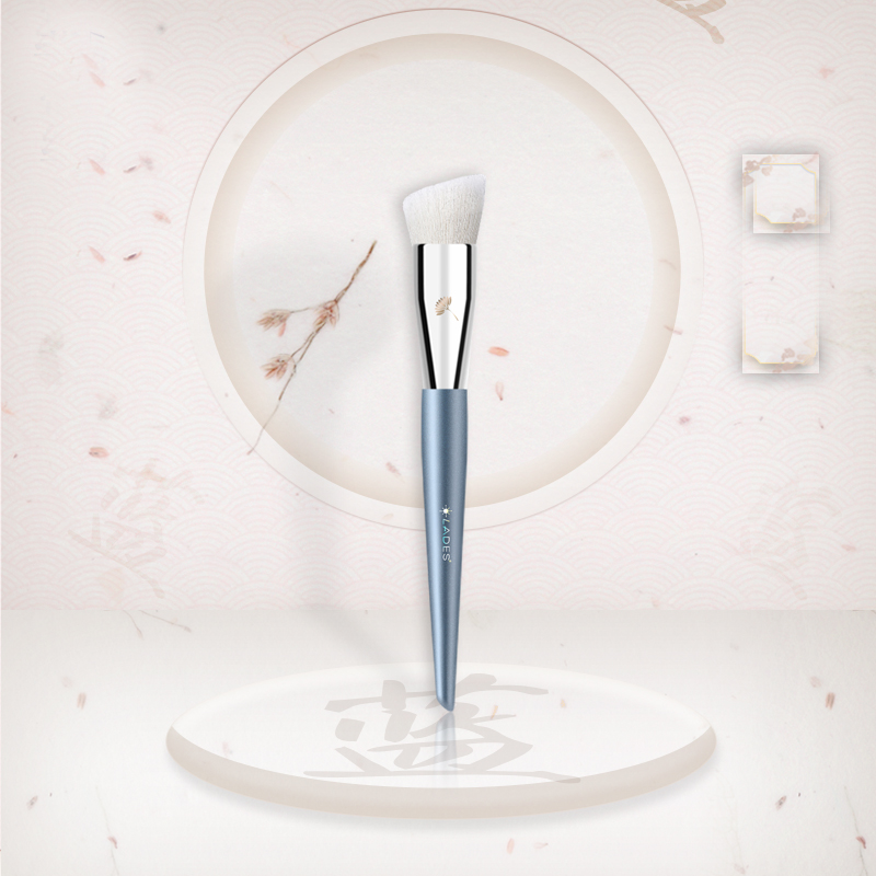 Cọ Tán Kem Nền LADES L8